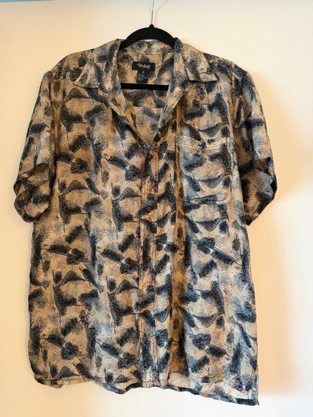 Volare 100% Silk Short Sleeve Button-Up with Abstract Print (Vintage Sourced)